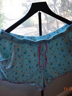 Cute and Comfy Sleep Lounge Shorts size large